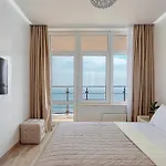Apartment Sea Pearl Direct Odesa