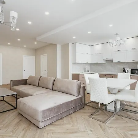 Apartment Direct Sea View Odesa