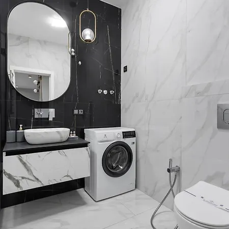 Апартаменты Direct Sea View *