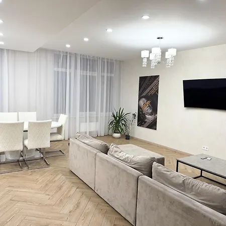 Апартаменты Direct Sea View *