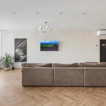 Direct Sea View Apartment